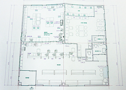 作成済のCAD図面を元に医療施設プランナーで躯体入力を行う