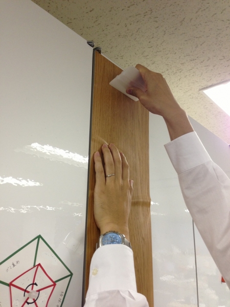 貼ってるところ